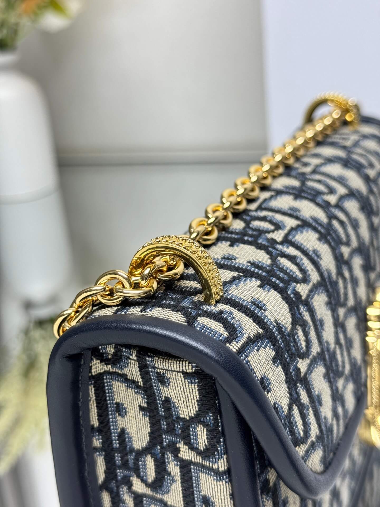 Small Dior Médaillon Flap Bag with Chain M3921