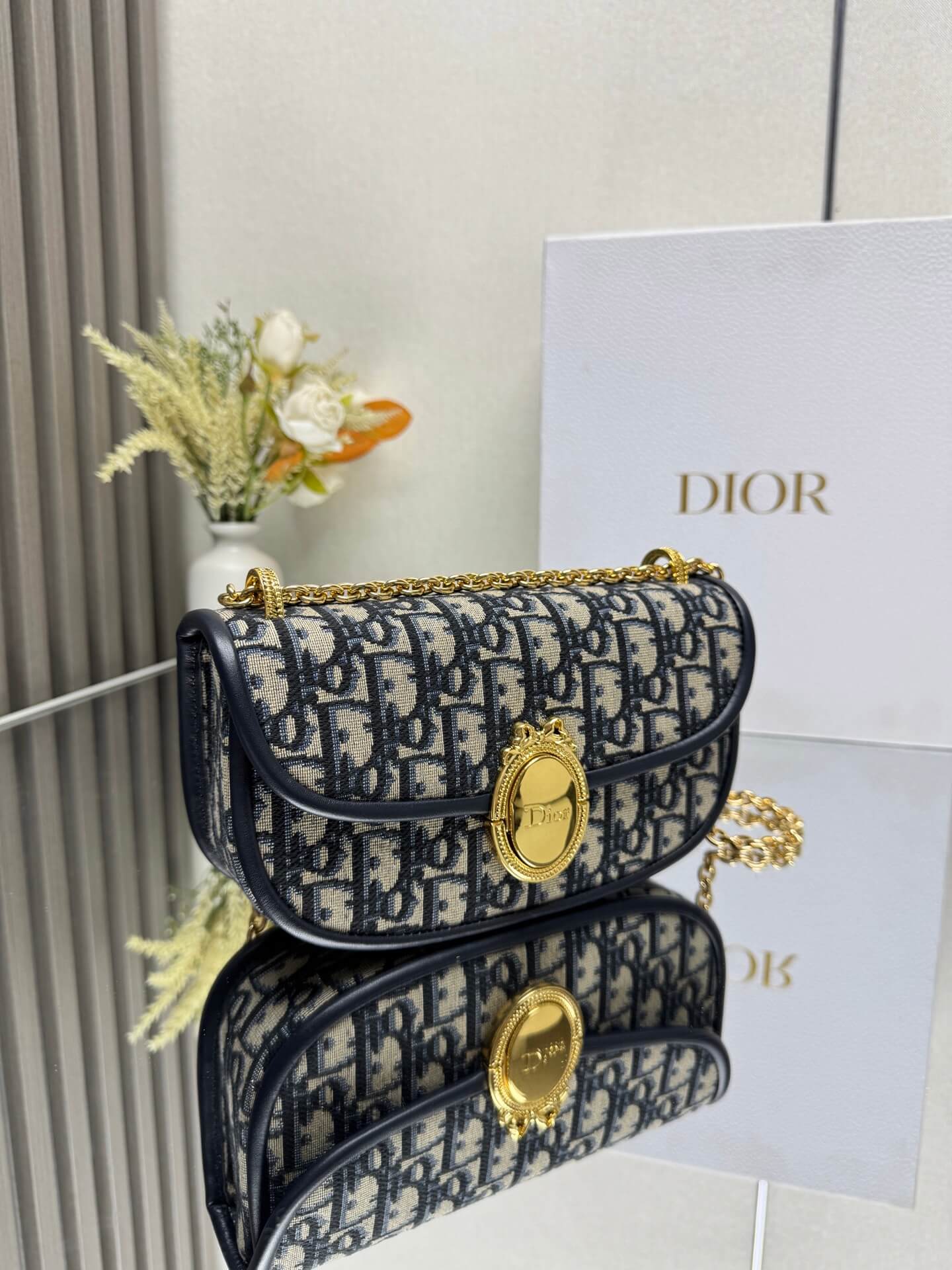 Small Dior Médaillon Flap Bag with Chain M3921